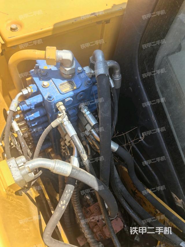 分配阀(上车部件) 分配阀(上车部件)