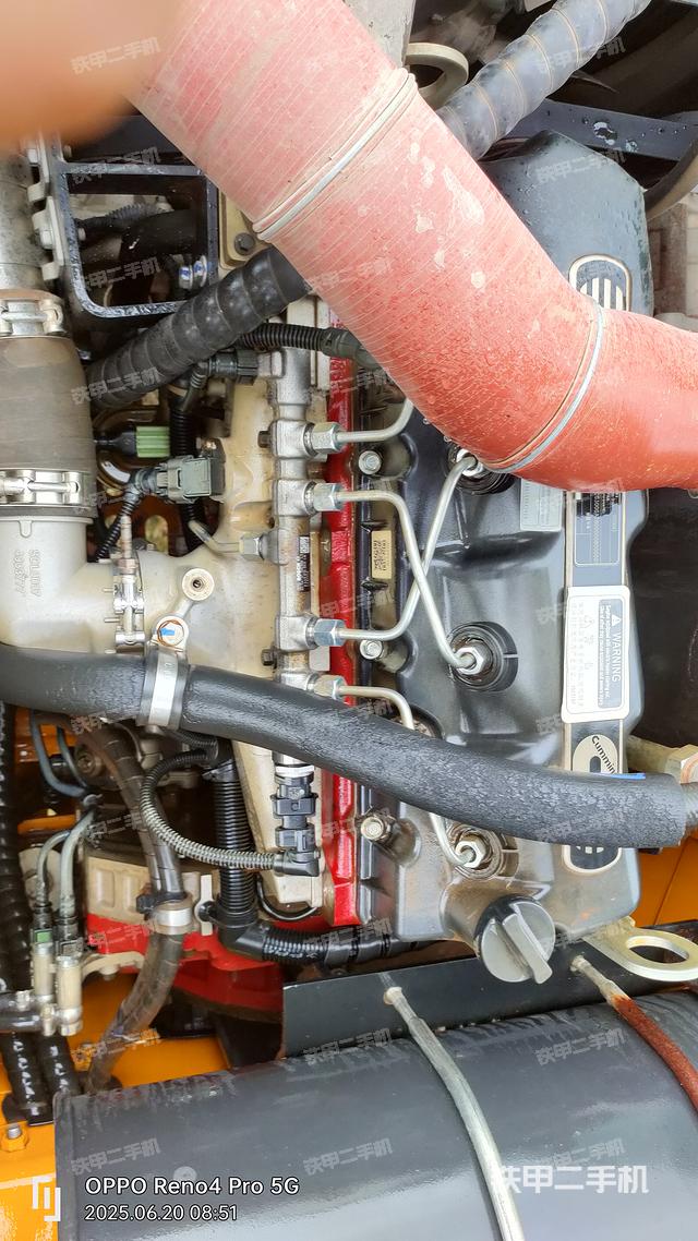 发动机整体俯视（整机外观）