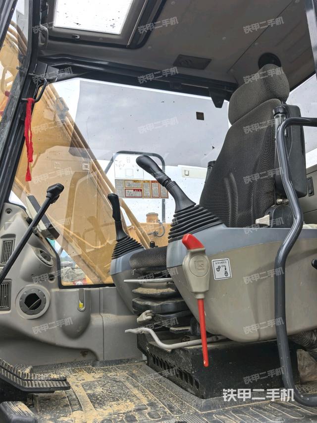 小时表(驾驶室部分) 小时表(驾驶室部分)