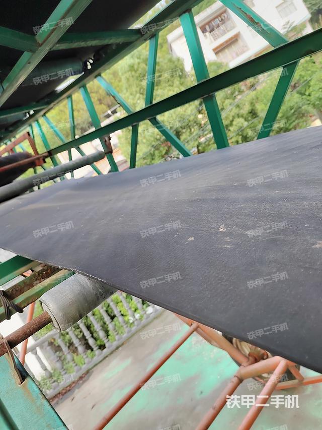 整机左侧（设备外观及核心部件）