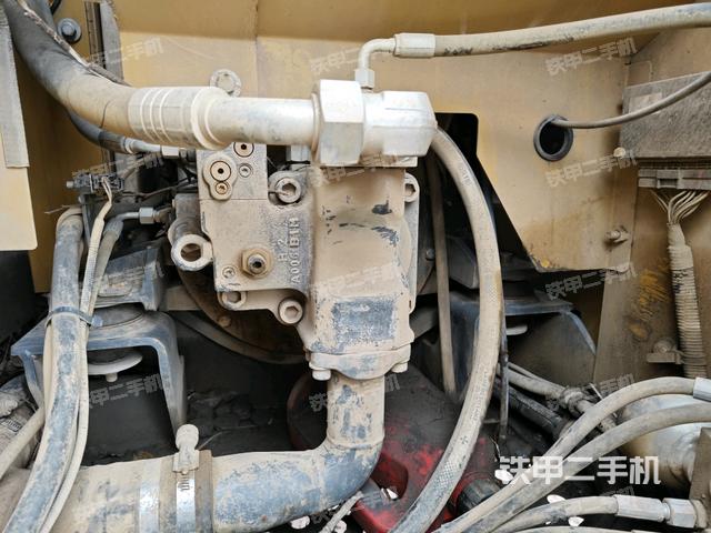 液压泵室(大件舱室) 液压泵室(大件舱室)