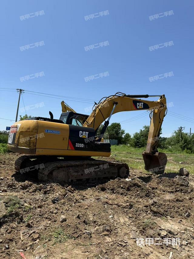 整机右后45°(整机外观) 整机右后45°(整机外观)
