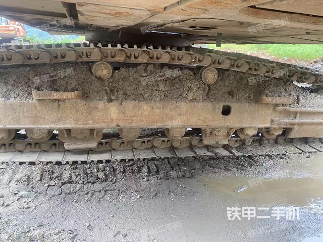 單側履帶整體（整機外觀）