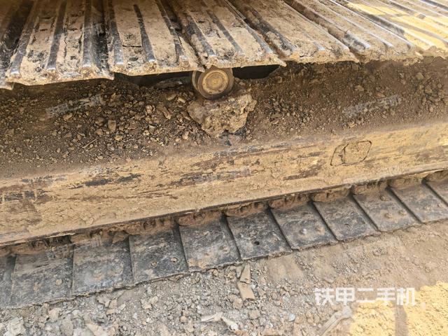 右侧行走马达盖板(行走机构) 右侧行走马达盖板(行走机构)