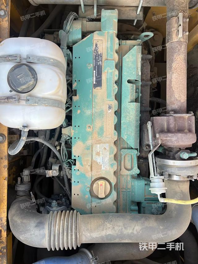 发动机整体俯视（整机外观）