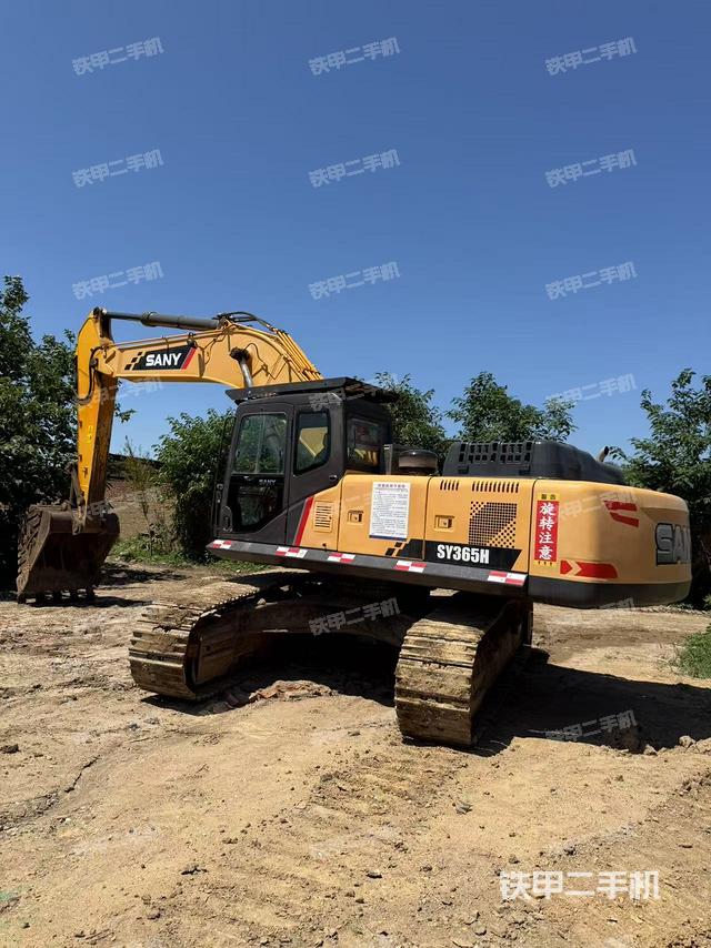 三一重工SY365H挖掘機(jī)