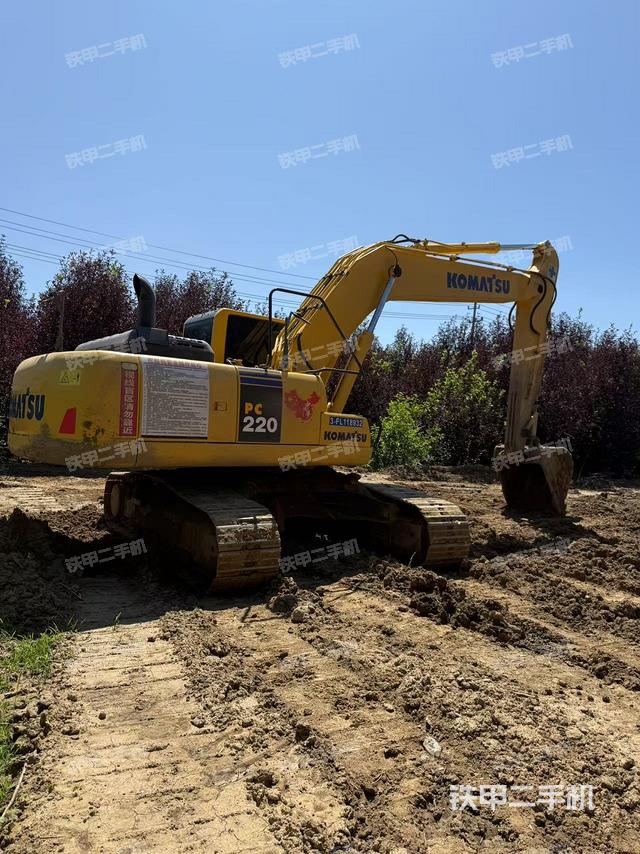 整机右后45°(整机外观) 整机右后45°(整机外观)