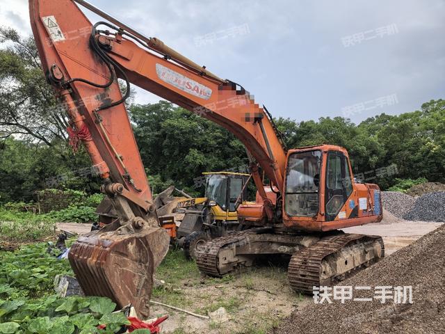 斗山DH220LC-7挖掘機(jī)