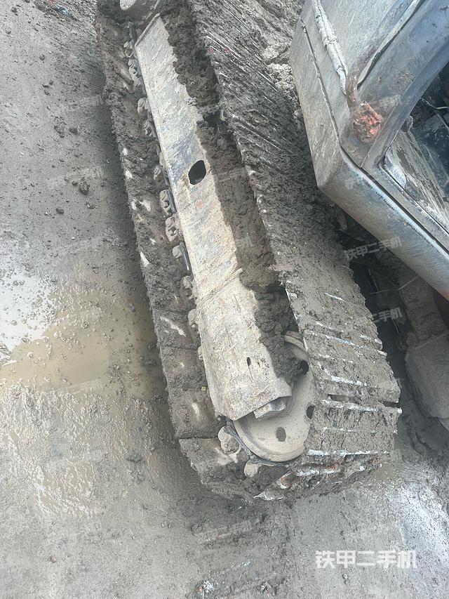 发动机整体俯视(整机外观) 发动机整体俯视(整机外观)