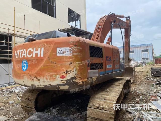 整机右后45°(整机外观) 整机右后45°(整机外观)