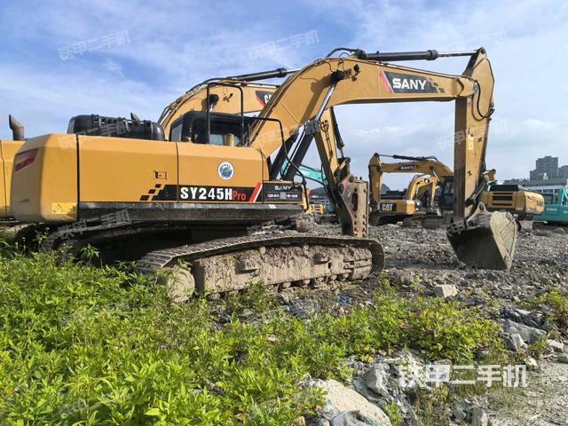 右后45(整机外观) 右后45(整机外观)