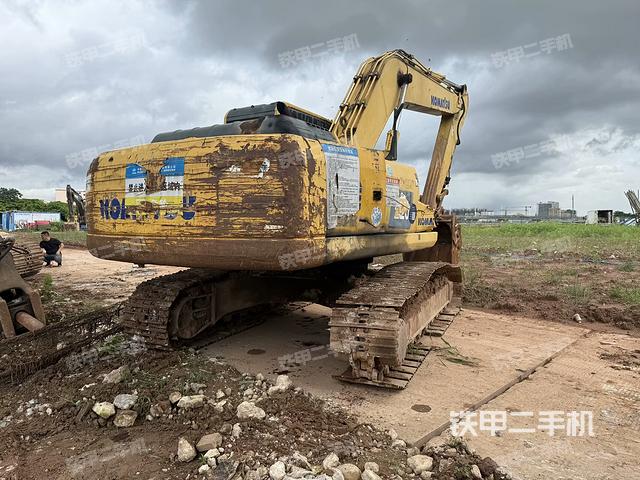 整机右后45°(整机外观) 整机右后45°(整机外观)