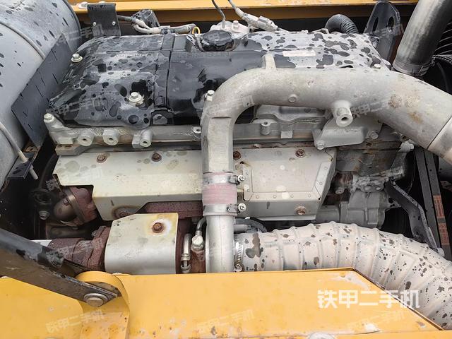 發(fā)動(dòng)機(jī)整體俯視（整機(jī)外觀）