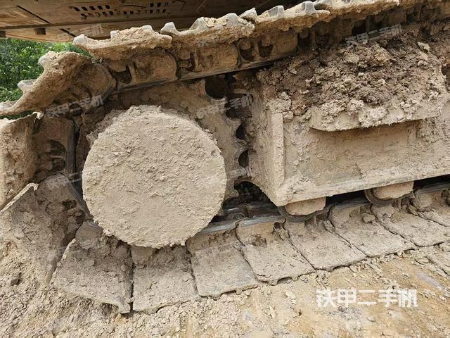 单侧履带整体（整机外观）