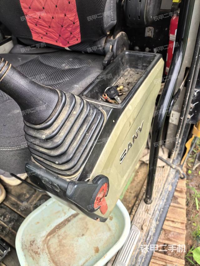 小时表(驾驶室部分) 小时表(驾驶室部分)