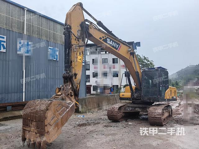 三一重工SY205C挖掘機