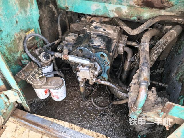 液压泵斜45 右(大件舱室) 液压泵斜45 右(大件舱室)