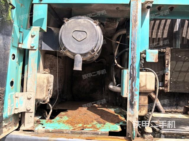 液压泵斜45 左(大件舱室) 液压泵斜45 左(大件舱室)