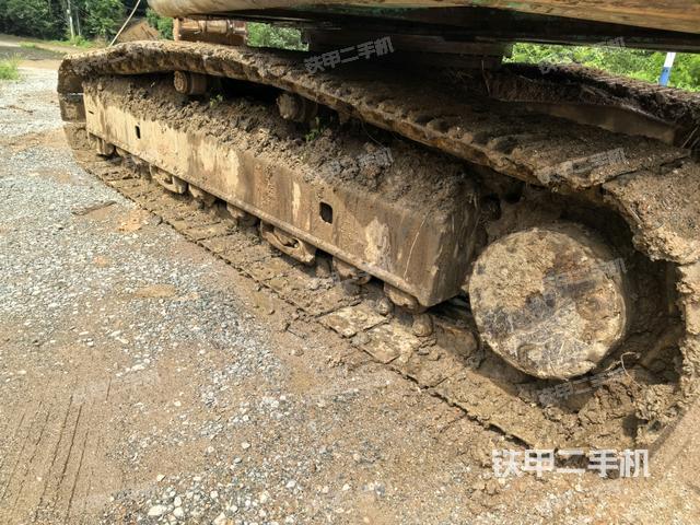 右驱动轮(行走机构) 右驱动轮(行走机构)