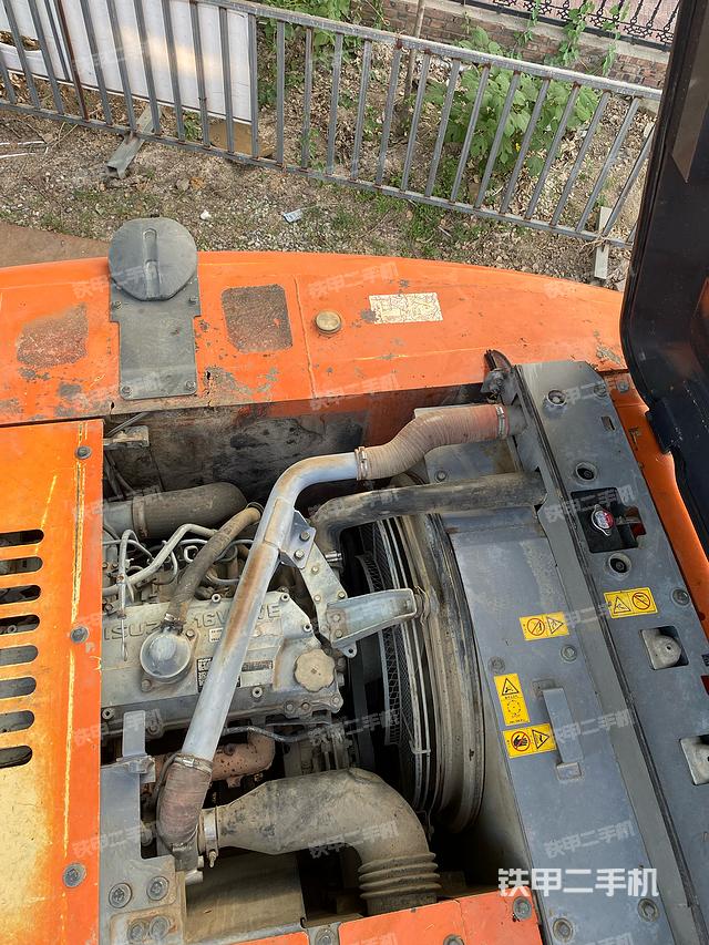 发动机整体俯视（整机外观）