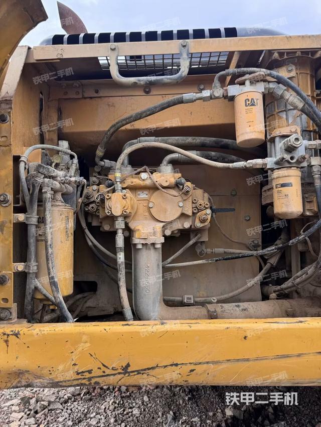 液壓泵室（大件艙室）