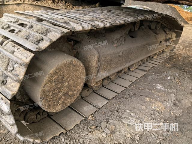 左侧履带整体 （行走机构）