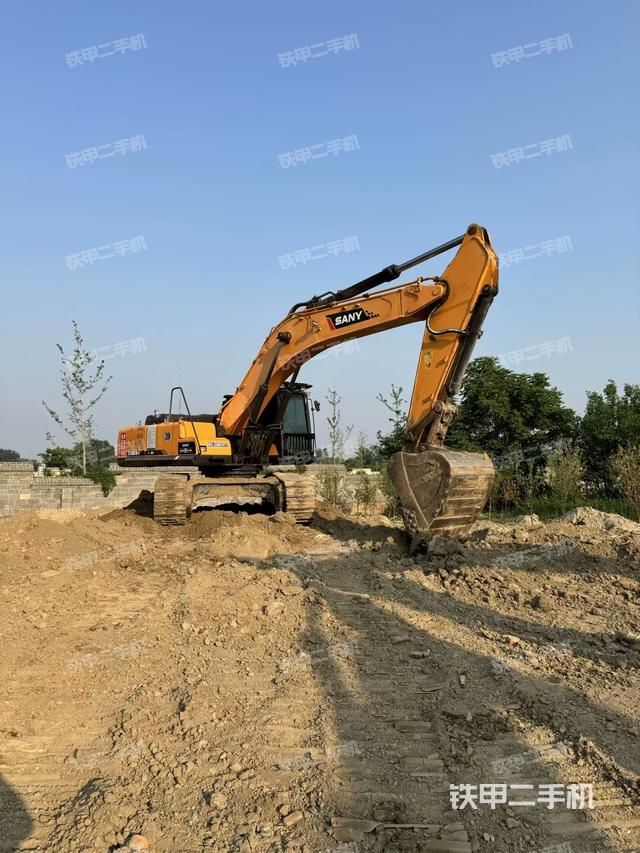 整机右后45°(整机外观) 整机右后45°(整机外观)