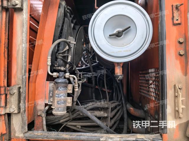 液压泵斜45 左(大件舱室) 液压泵斜45 左(大件舱室)