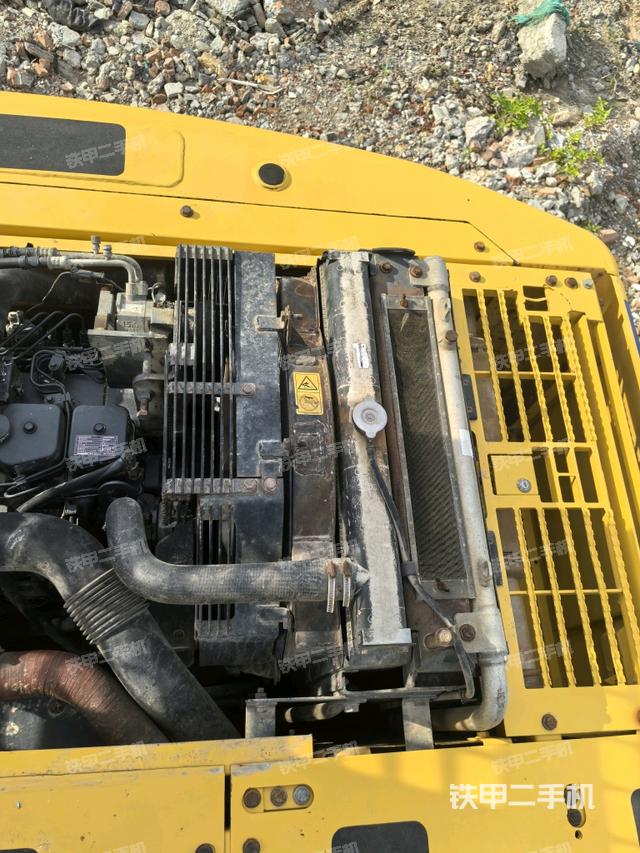 水箱+风扇特写(上车部件) 水箱+风扇特写(上车部件)