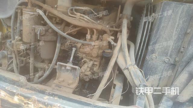 发动机整体俯视(整机外观) 发动机整体俯视(整机外观)