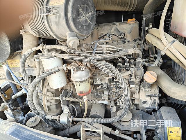 发动机整体俯视（整机外观）