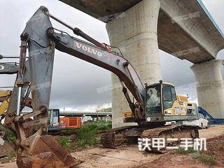 沃尔沃EC350D挖掘机实拍图片