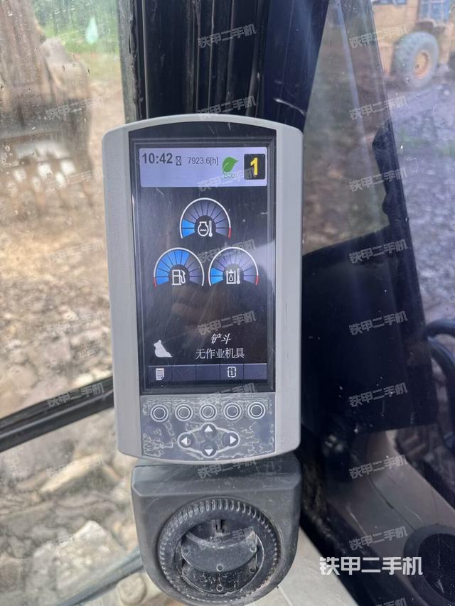 顯示屏?（駕駛室部分）