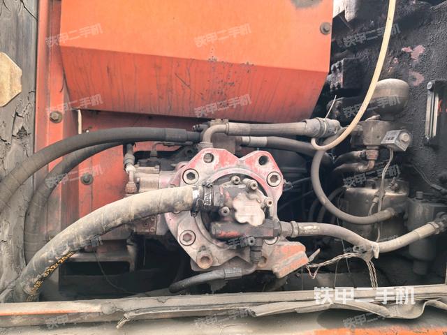 液压泵室（大件舱室）