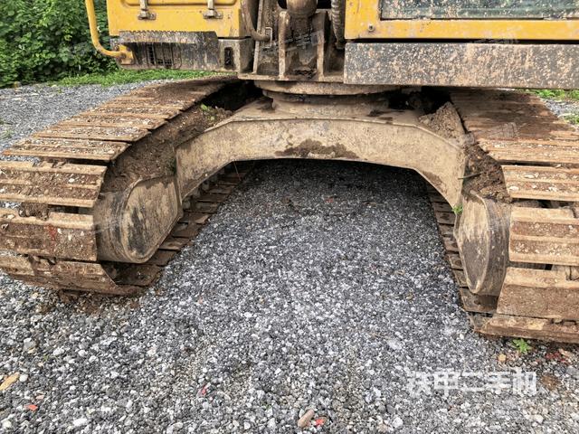 小臂整體右前（工作和回轉裝置）