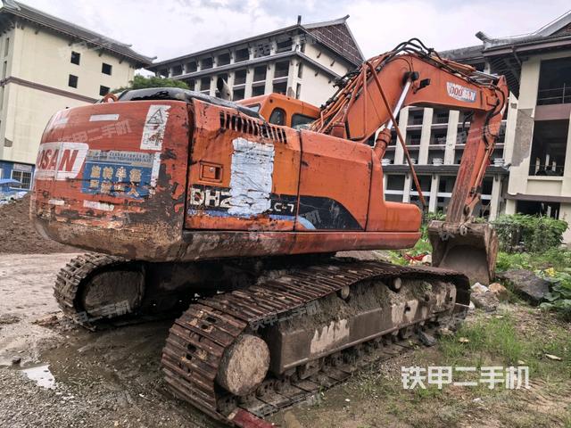 左后45(整机外观) 左后45(整机外观)