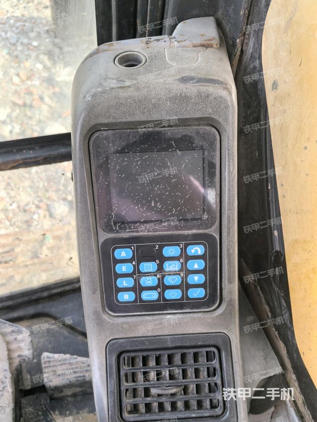 小时表(驾驶室部分) 小时表(驾驶室部分)