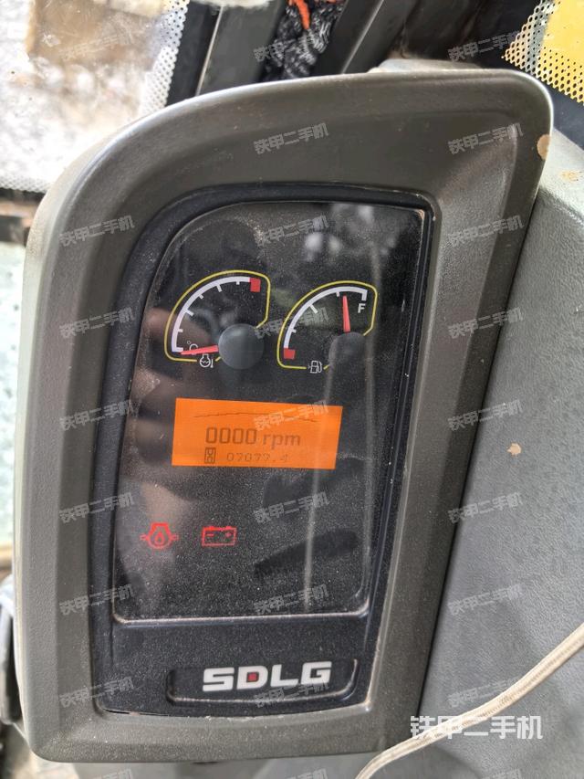 頂棚整體（駕駛室部分）