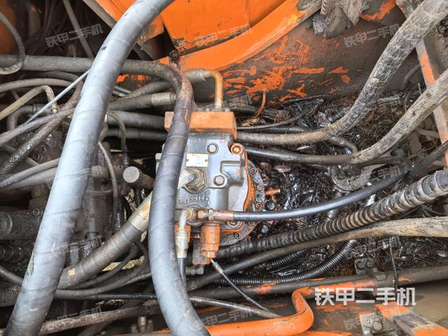 回转马达(上车部件) 回转马达(上车部件)