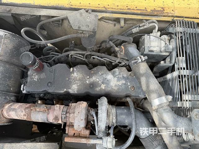 发动机整体俯视(整机外观) 发动机整体俯视(整机外观)