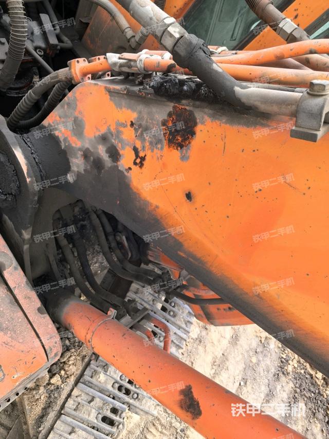 大臂整体 右侧（工作和回转装置）