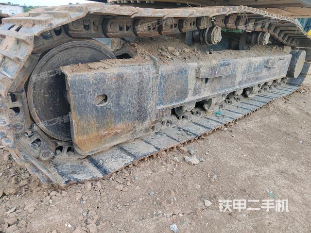 单侧履带整体（整机外观）