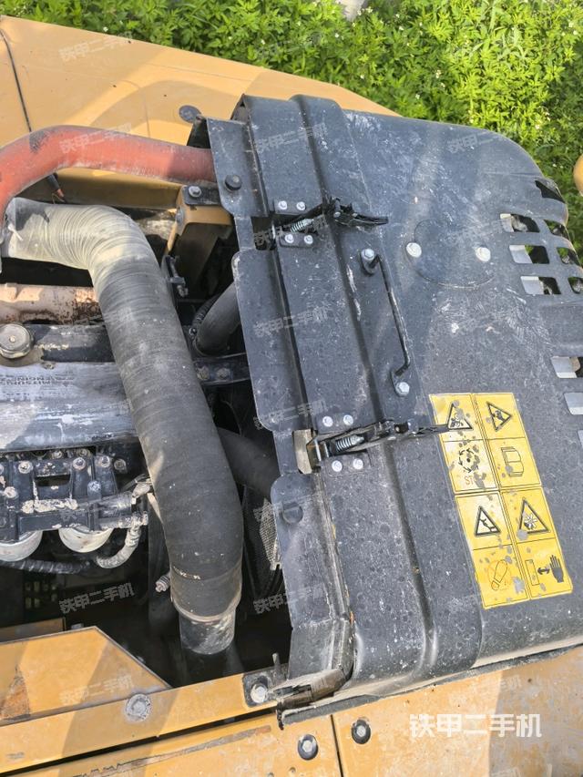 水箱+风扇特写(上车部件) 水箱+风扇特写(上车部件)