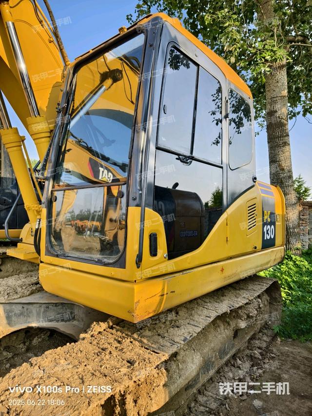 驾驶室整体(整机外观) 驾驶室整体(整机外观)