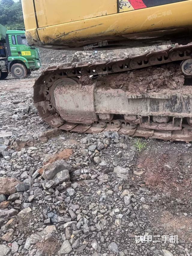 左導向輪（行走機構(gòu)）