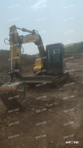 現(xiàn)代R80-7挖掘機實拍圖片