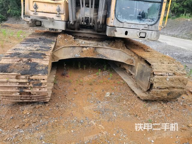 轉盤和下車架正前（工作和回轉裝置）