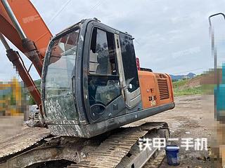 日立ZX240-3挖掘機實拍圖片