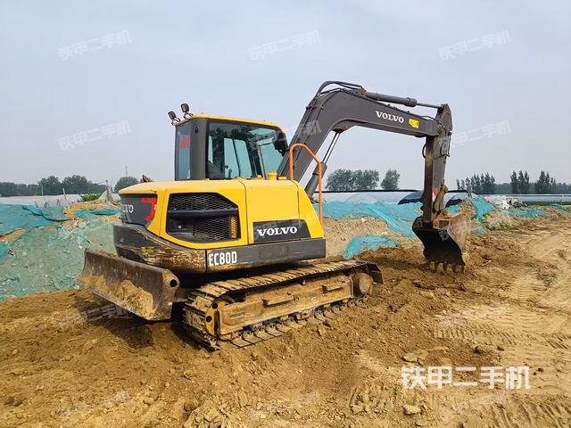 整機(jī)右后45°(整機(jī)外觀) 整機(jī)右后45°(整機(jī)外觀)