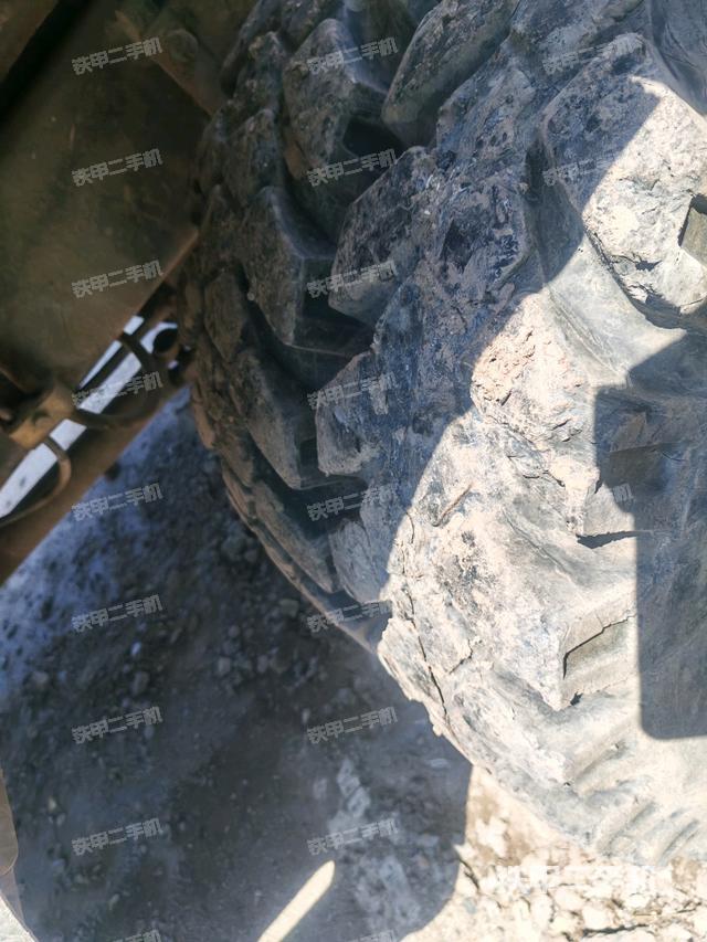 右侧履带整体 （行走机构）